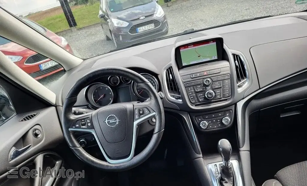 OPEL Zafira 