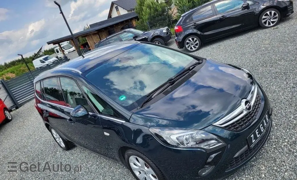OPEL Zafira 