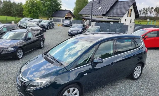 OPEL Zafira 