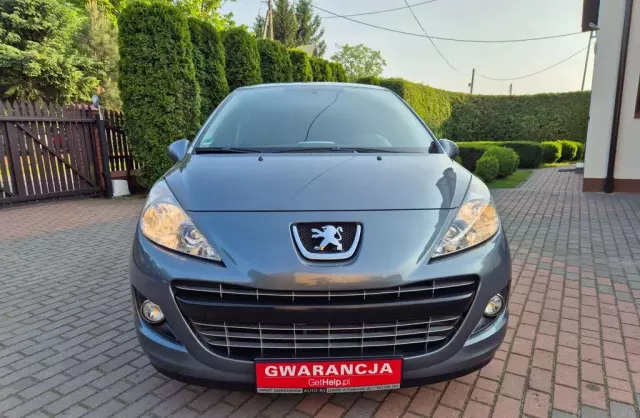 PEUGEOT 207 