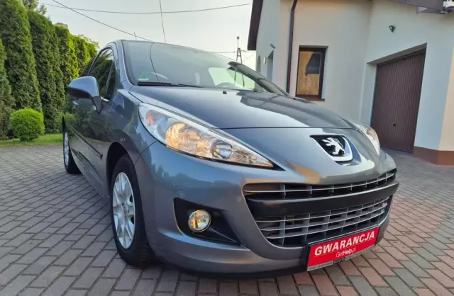 PEUGEOT 207 