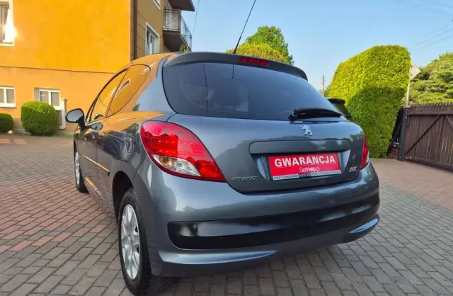 PEUGEOT 207 