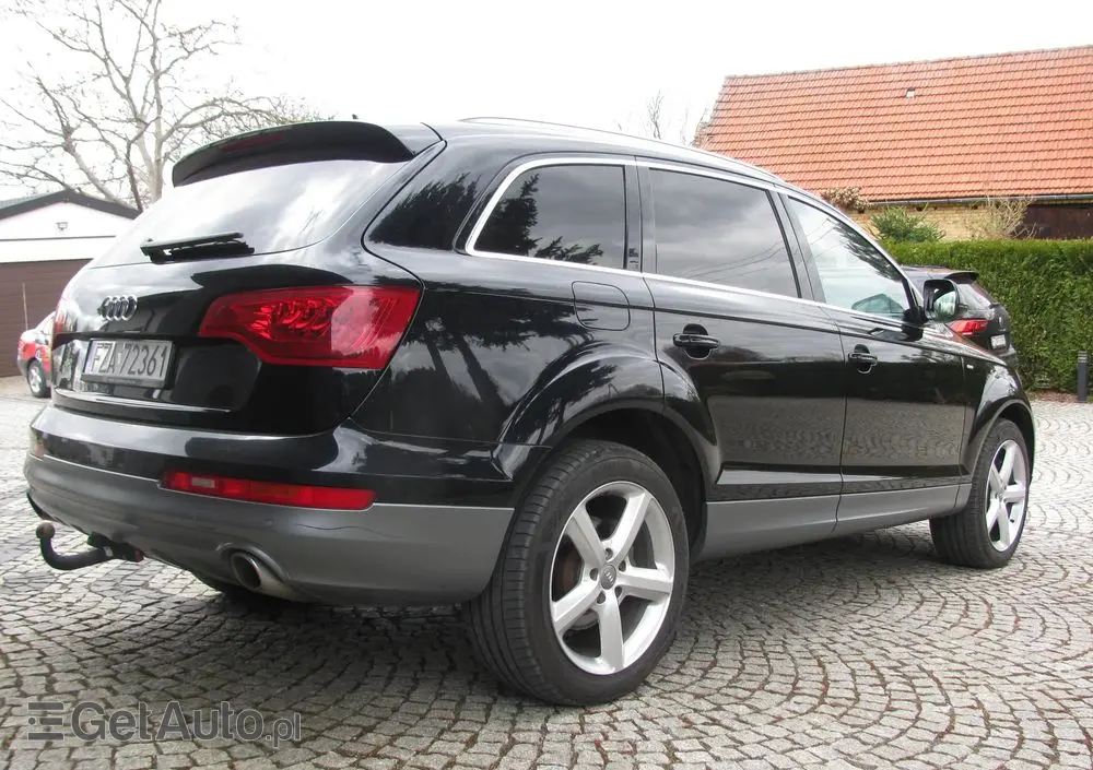 AUDI Q7 3.0 TDI Quattro Tiptronic