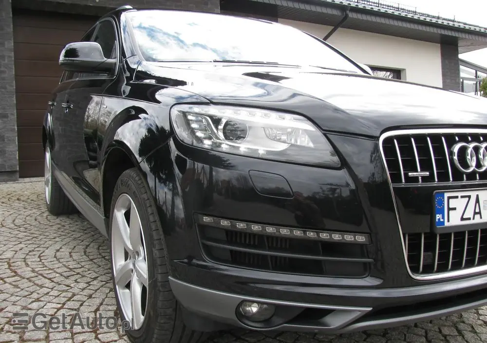 AUDI Q7 3.0 TDI Quattro Tiptronic