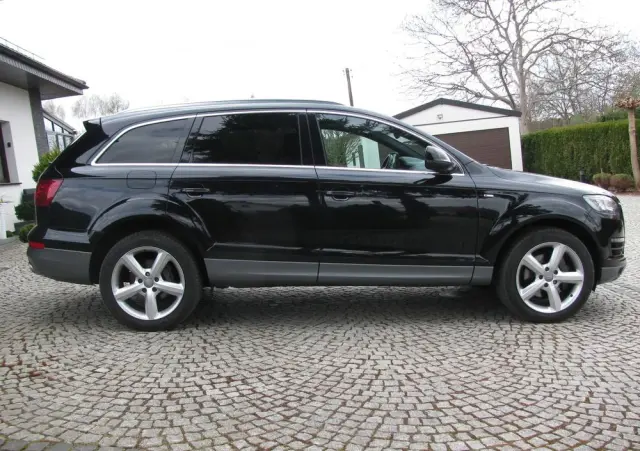 AUDI Q7 3.0 TDI Quattro Tiptronic