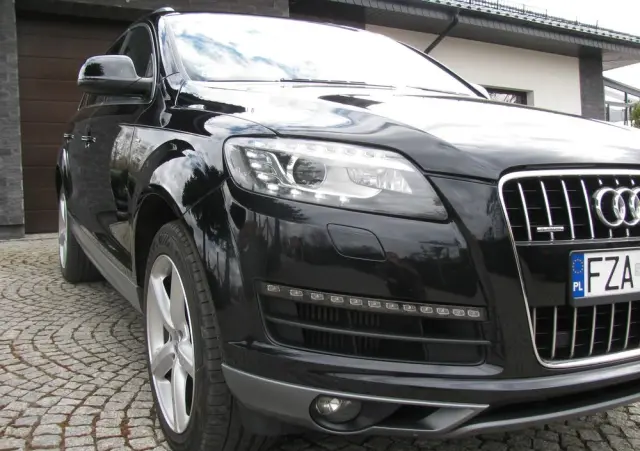 AUDI Q7 3.0 TDI Quattro Tiptronic