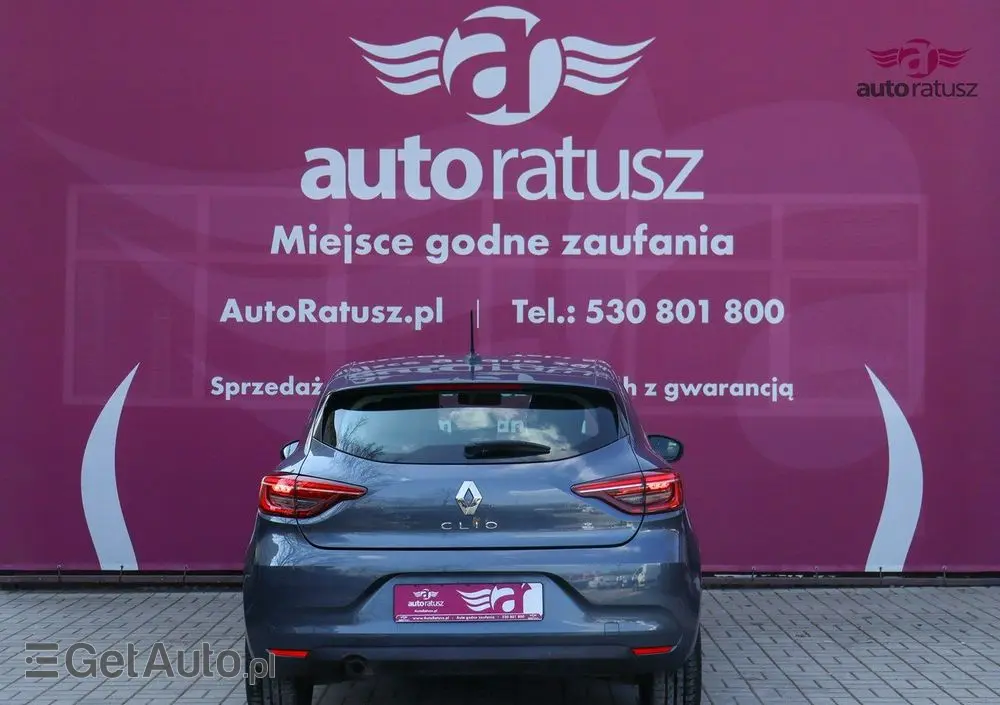 RENAULT Clio 