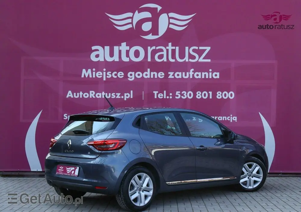 RENAULT Clio 