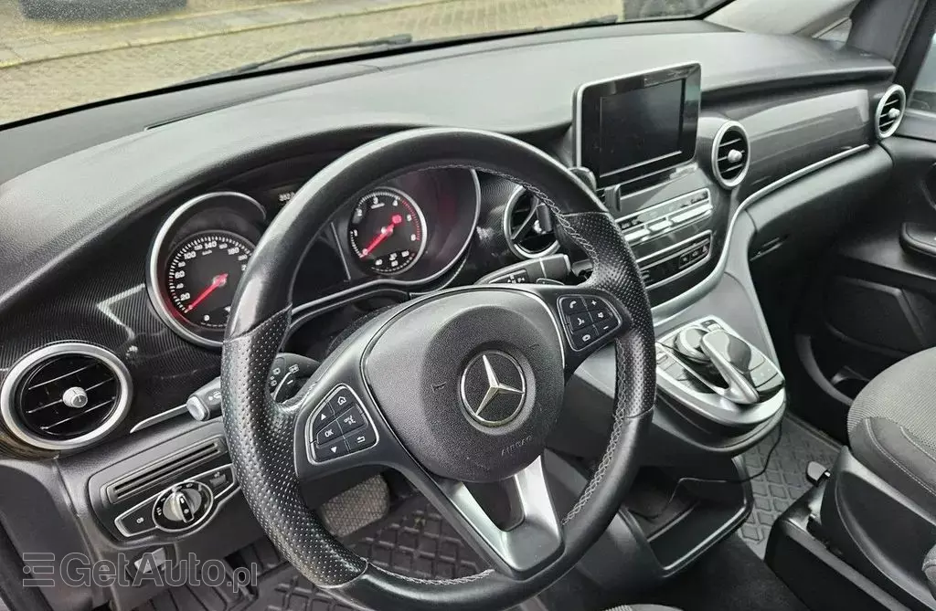 MERCEDES-BENZ Klasa V 