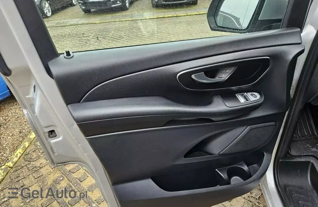 MERCEDES-BENZ Klasa V 