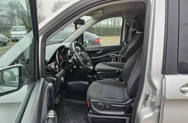 MERCEDES-BENZ Klasa V 