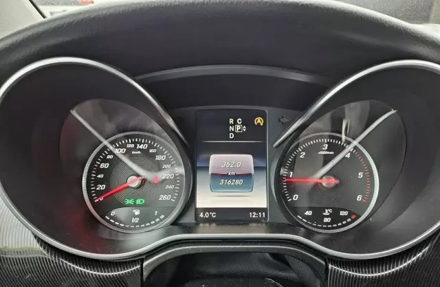 MERCEDES-BENZ Klasa V 