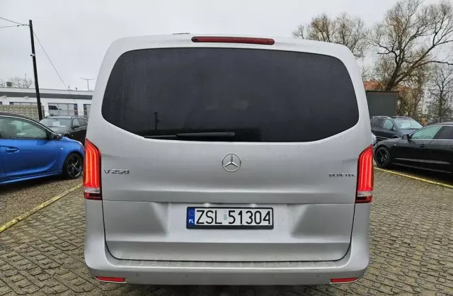 MERCEDES-BENZ Klasa V 