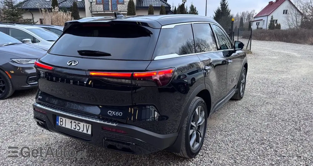 INFINITI QX60 
