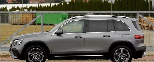 MERCEDES-BENZ GLB 