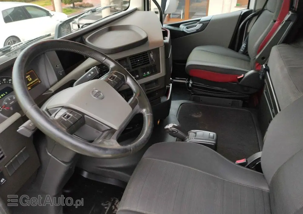 VOLVO FH 500 E6 Standard Globetrotter XL 