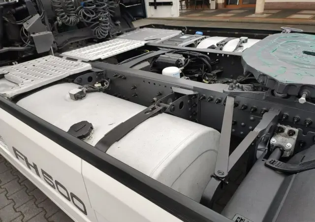 VOLVO FH 500 E6 Standard Globetrotter XL 