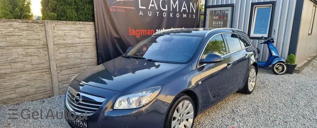 OPEL Insignia 