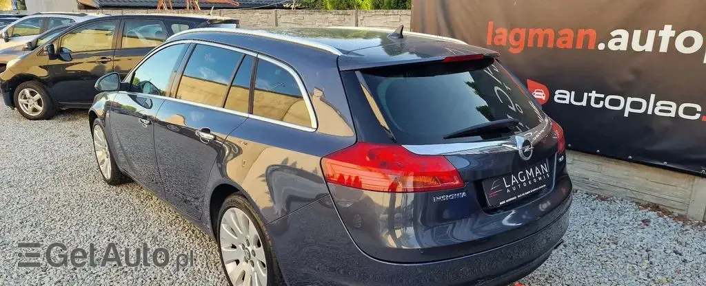 OPEL Insignia 
