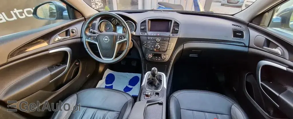 OPEL Insignia 