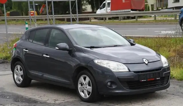 RENAULT Megane 