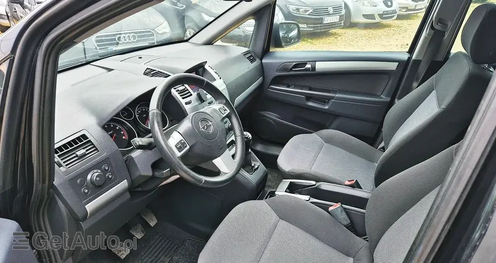 OPEL Zafira 1.6 Cosmo EU5