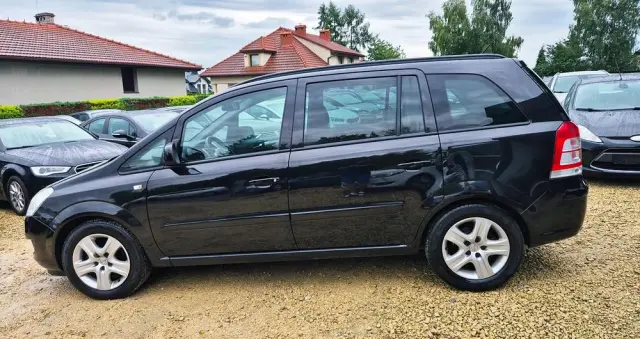 OPEL Zafira 1.6 Cosmo EU5