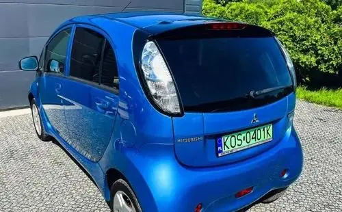 MITSUBISHI I-MiEV 
