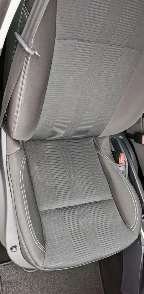 TOYOTA Yaris 1.33 VVT-i Comfort