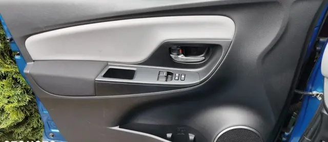 TOYOTA Yaris 1.33 VVT-i Comfort