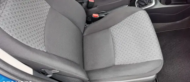 TOYOTA Yaris 1.33 VVT-i Comfort