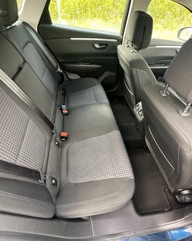 RENAULT Talisman Grandtour ENERGY dCi 130 EDC INTENS