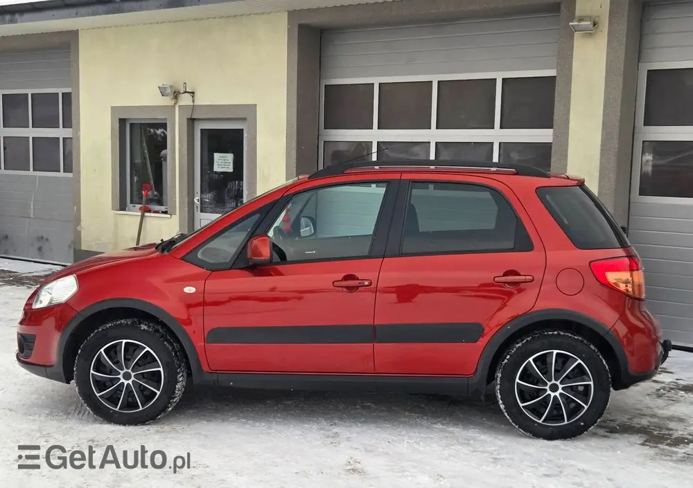 SUZUKI SX4 