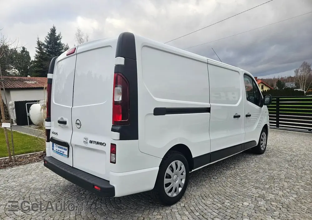 OPEL VIVARO L2H1 