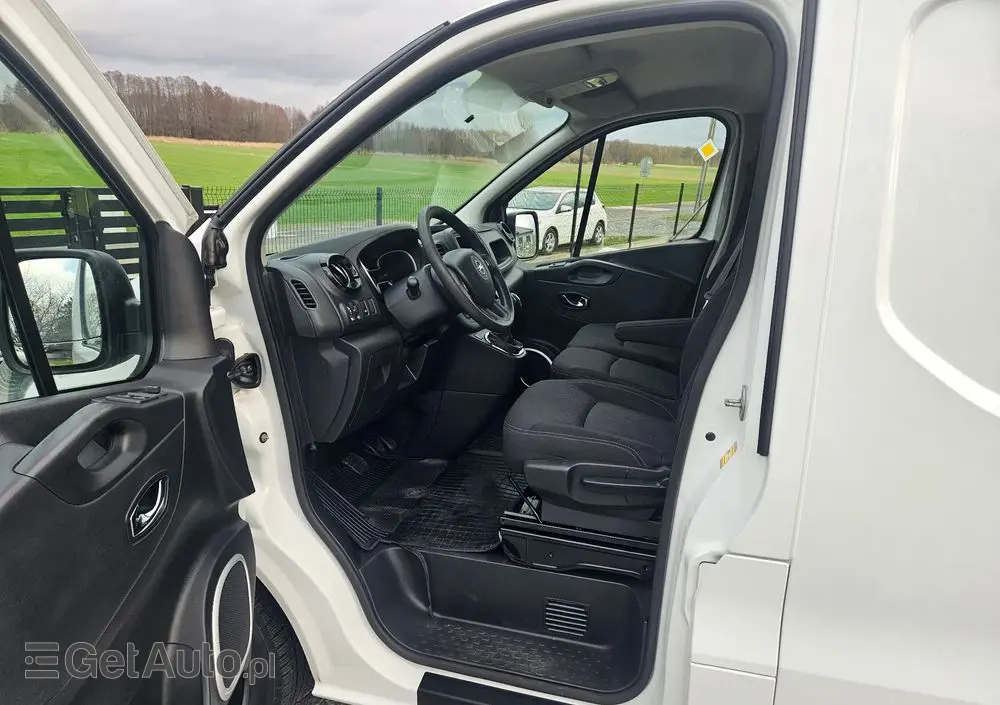 OPEL VIVARO L2H1 