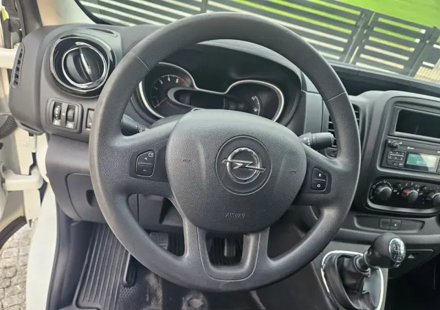 OPEL VIVARO L2H1 