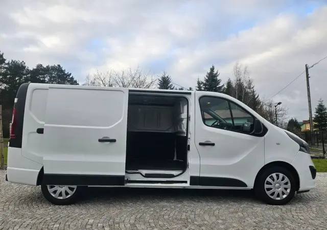 OPEL VIVARO L2H1 