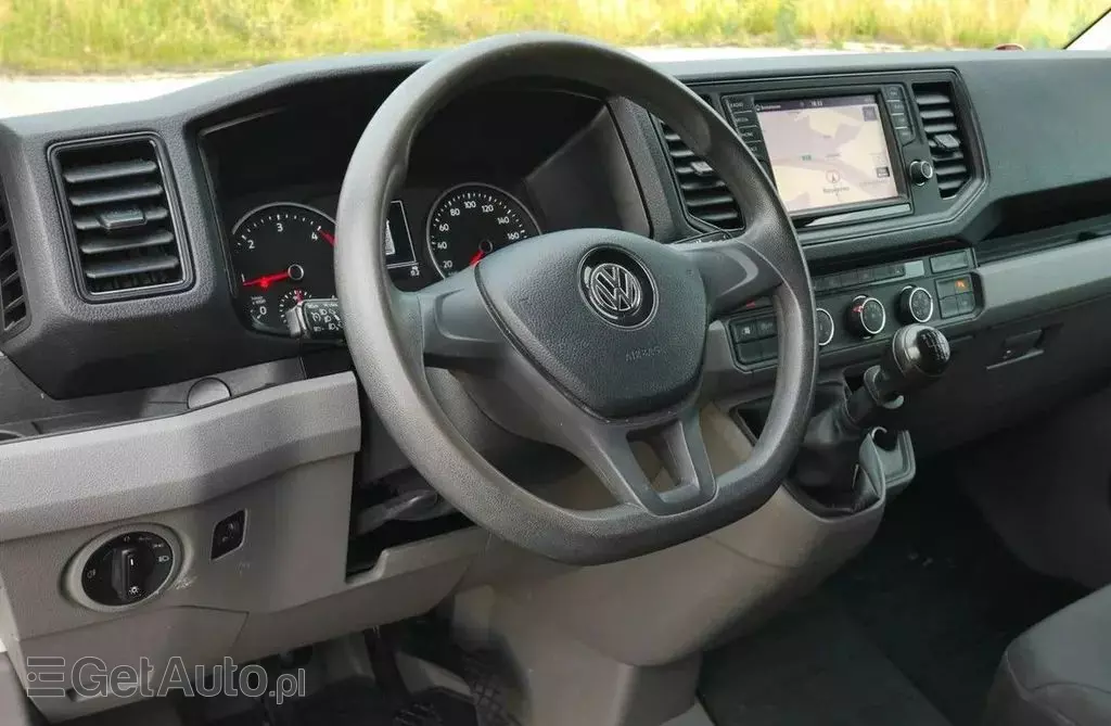 VOLKSWAGEN Crafter 