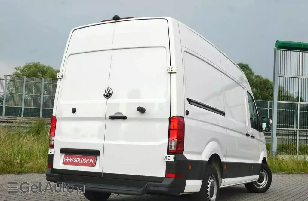 VOLKSWAGEN Crafter 
