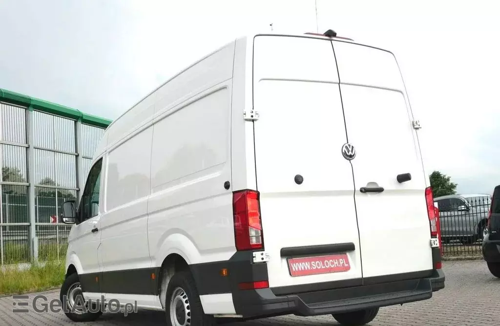 VOLKSWAGEN Crafter 