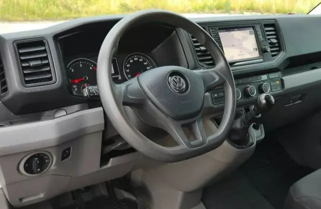 VOLKSWAGEN Crafter 
