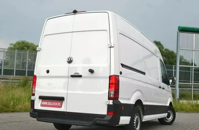 VOLKSWAGEN Crafter 