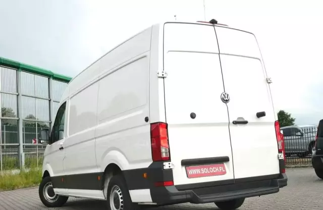 VOLKSWAGEN Crafter 