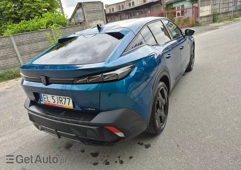 PEUGEOT 408 1.6 Plug-In Hybrid 225 GT EAT8