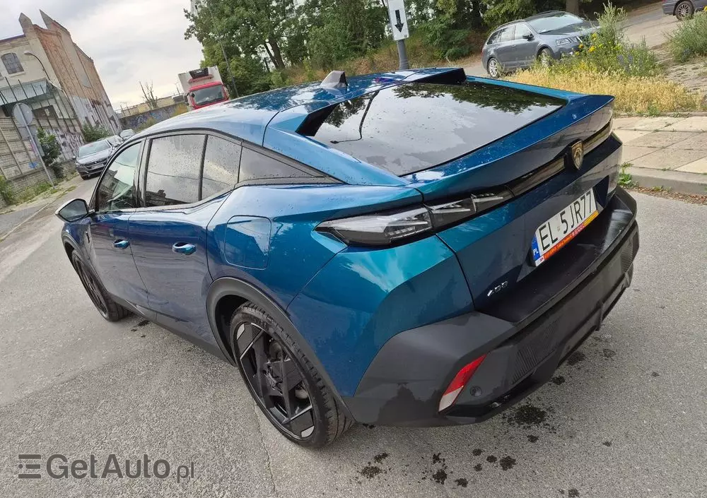 PEUGEOT 408 1.6 Plug-In Hybrid 225 GT EAT8
