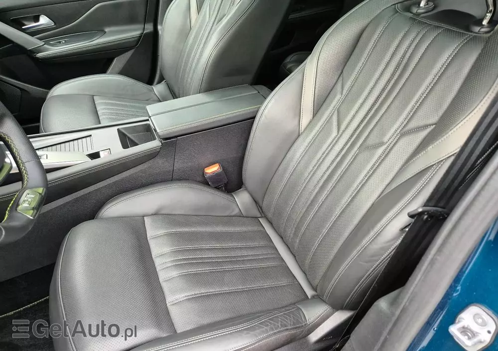 PEUGEOT 408 1.6 Plug-In Hybrid 225 GT EAT8