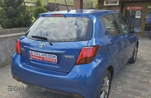TOYOTA Yaris 