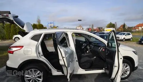 NISSAN Qashqai 2 