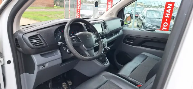 PEUGEOT Expert Long Asphalt