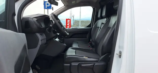 PEUGEOT Expert Long Asphalt